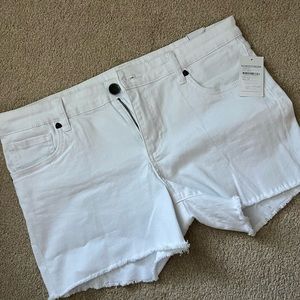 NWT Kut from the Cloth White Jean Shorts